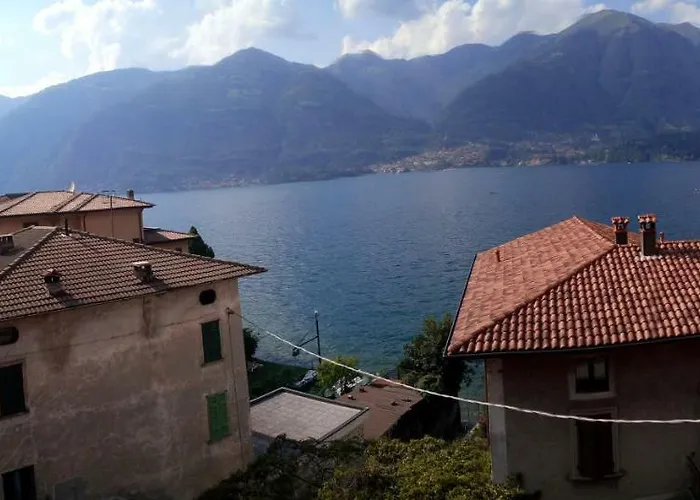 Casa Valli * Lezzeno