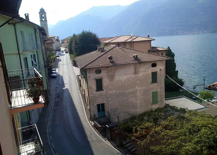 Casa Valli * Lezzeno